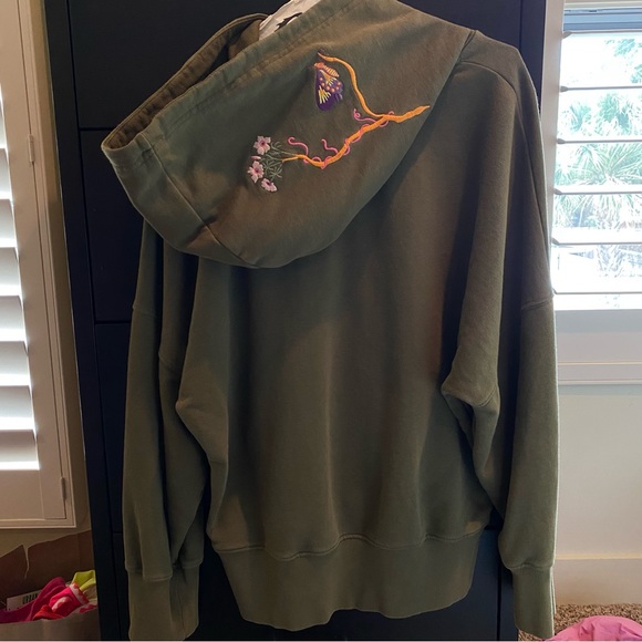 Army green adidas hoodie - Picture 6 of 8